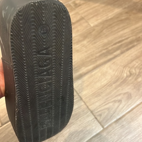 NIB BALENCIAGA Mallorca Platform Buckle Sandals, 37 Euro size. - Picture 6 of 8